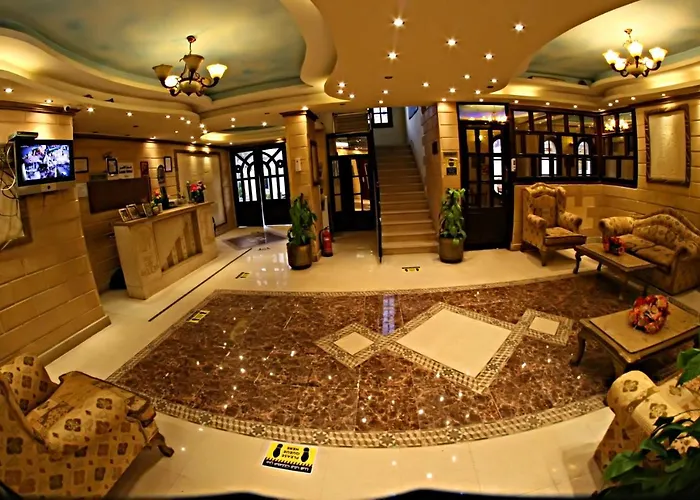 Luxor 2*